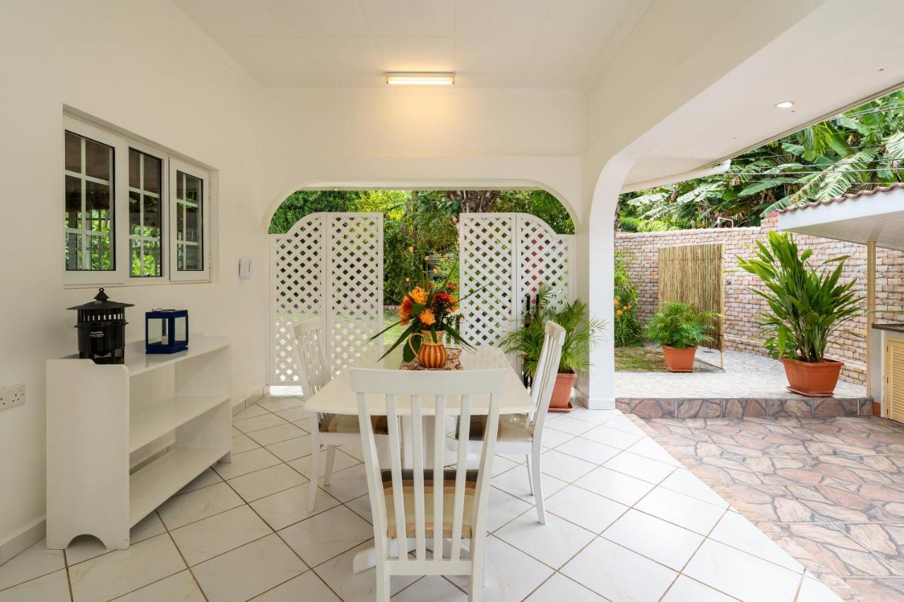 Ixora Villa Anse Royale Buitenkant foto