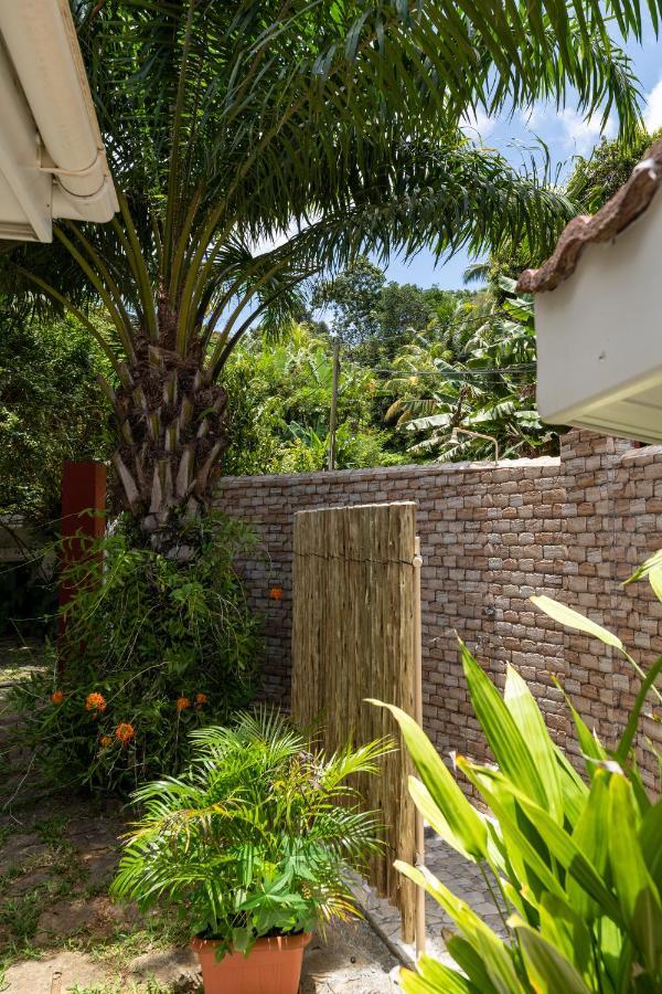 Ixora Villa Anse Royale Buitenkant foto
