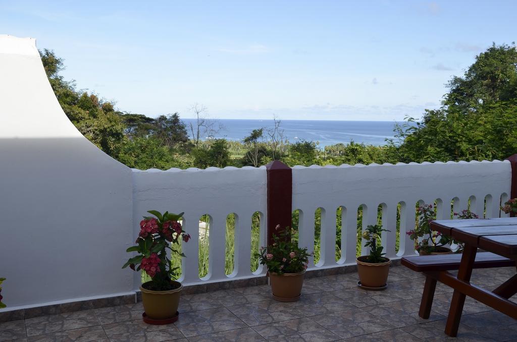 Ixora Villa Anse Royale Kamer foto