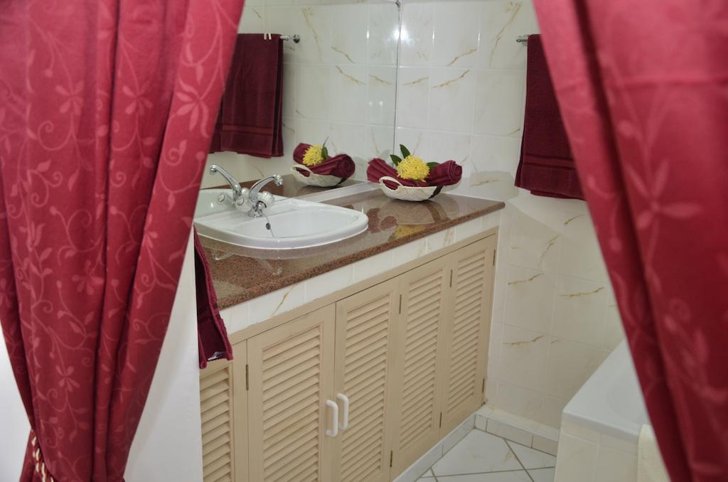 Ixora Villa Anse Royale Kamer foto